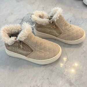 Kelly & Katie Toddler Shoe Size 7M